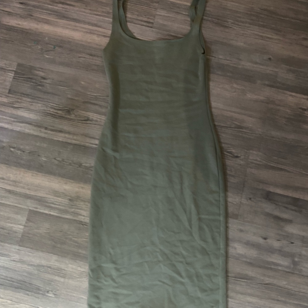 Zara Green Sheath Midi Dress Scoop Neck Sleeveless
